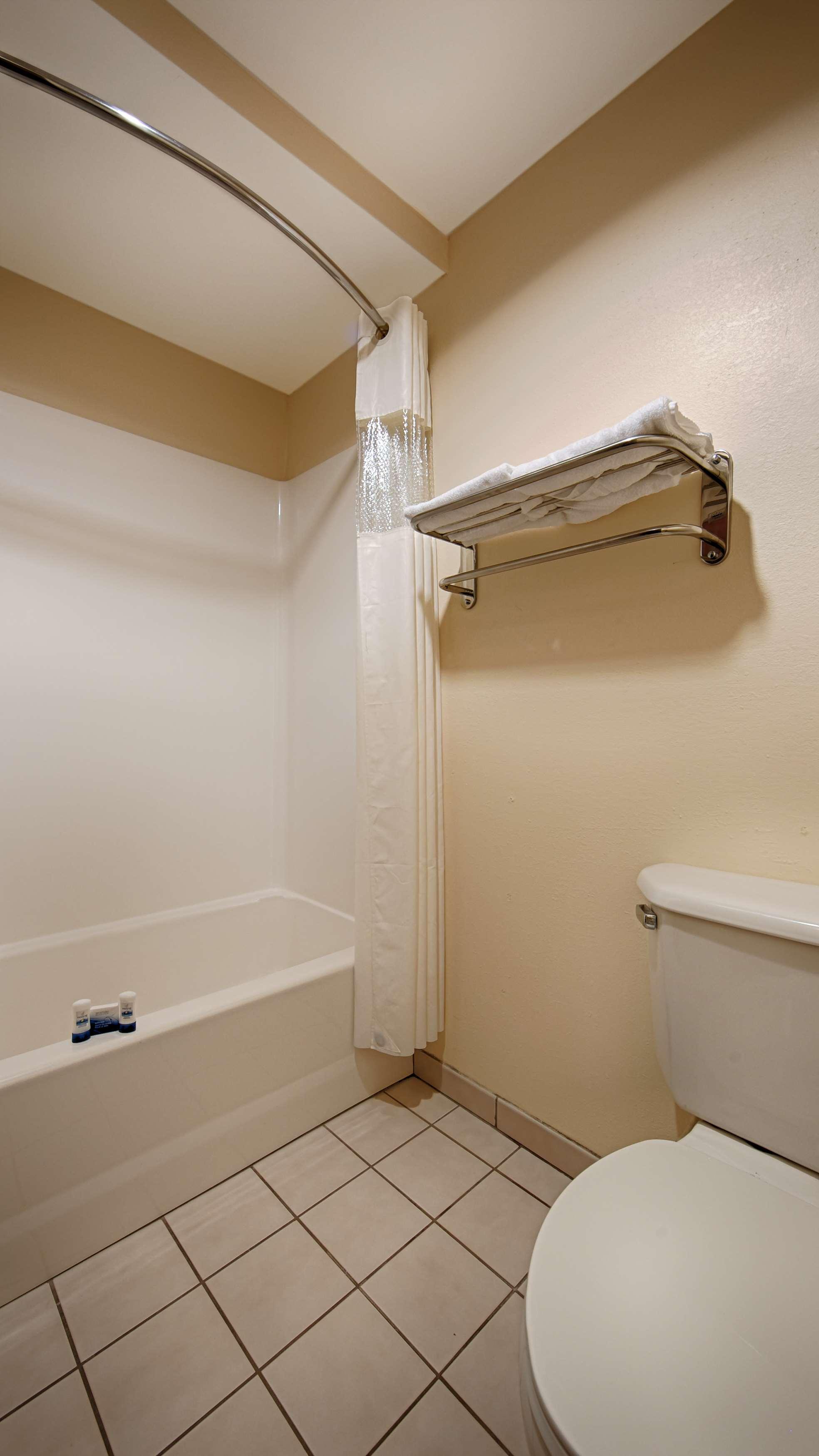 best western plus huntersville inn and suites near lake norman
