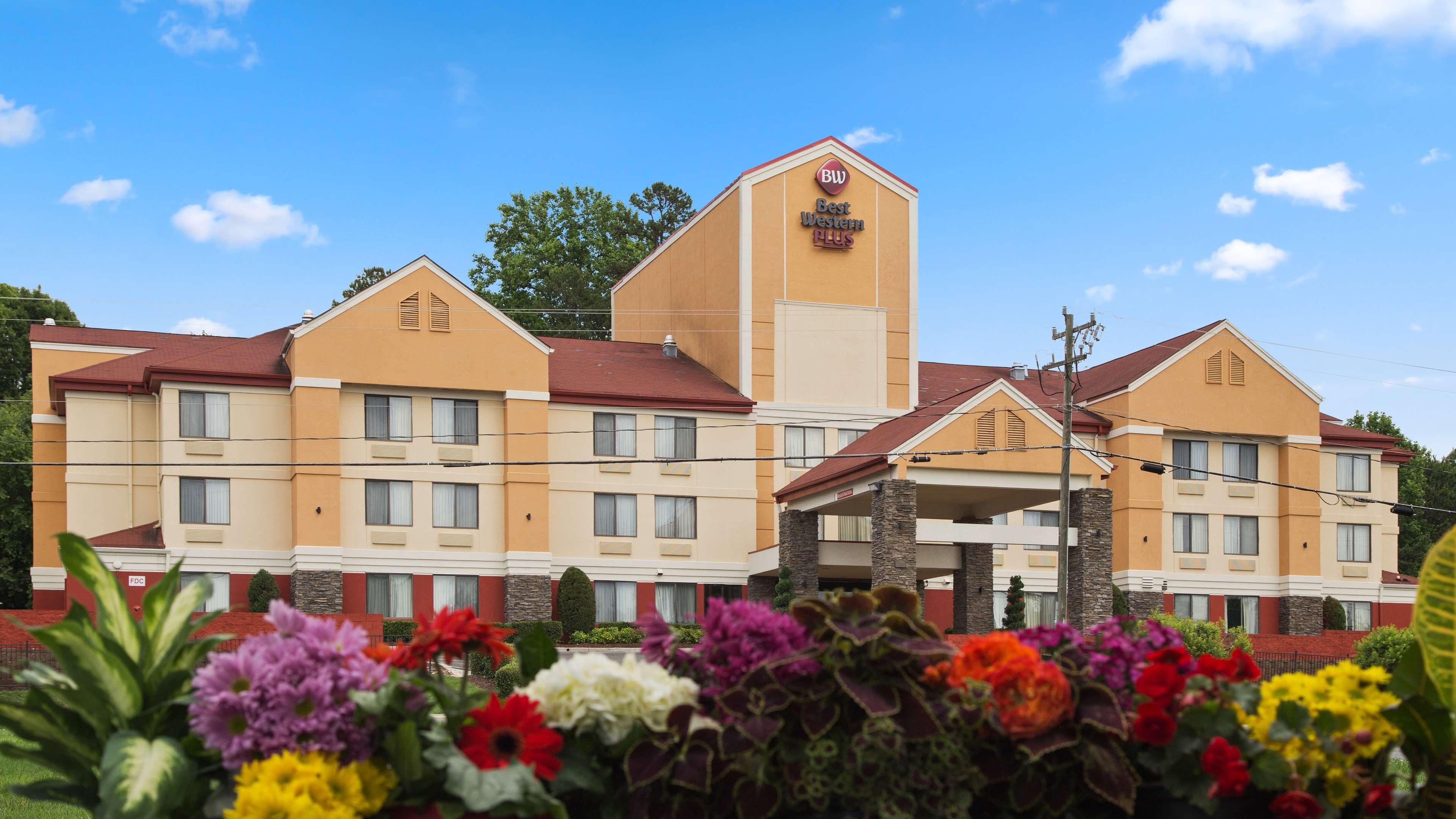 best western plus huntersville inn and suites near lake norman