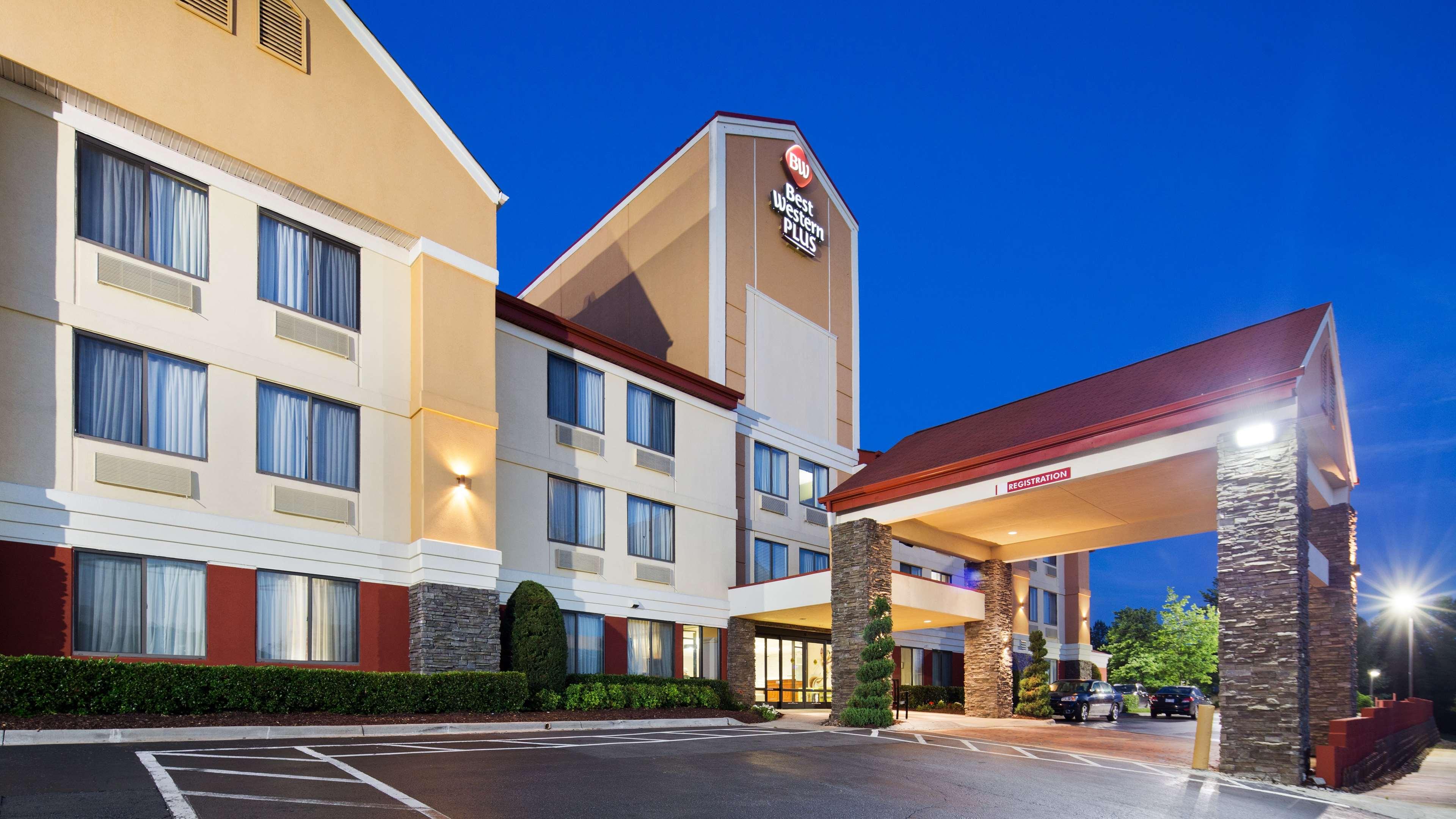 best western plus huntersville inn and suites near lake norman