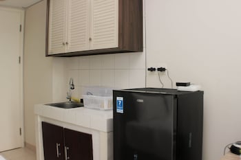 cozy and modern studio apartment at springlake summarecon bekasi