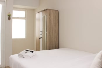 cozy and modern studio apartment at springlake summarecon bekasi