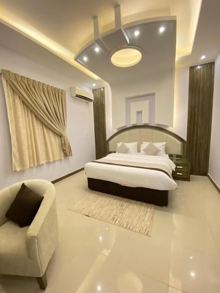 al muteb suites al munsiyah