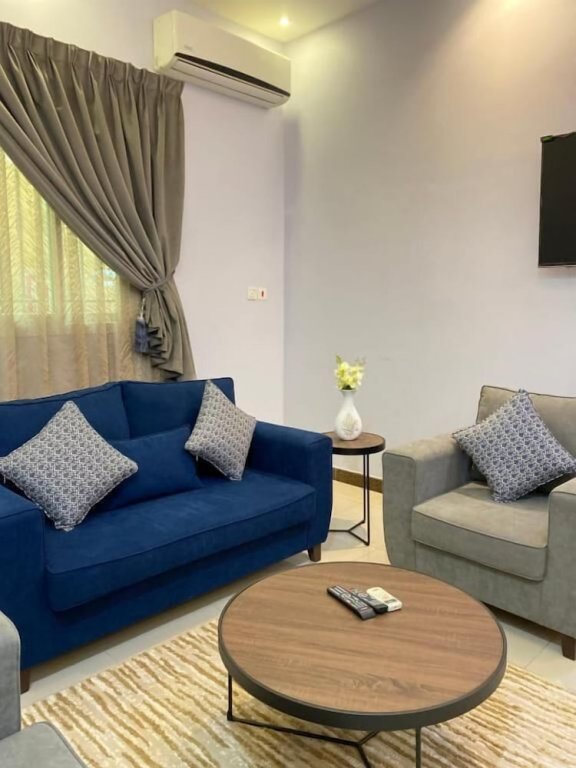 al muteb suites al munsiyah