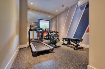 holiday inn express madrid airport an ihg hotel