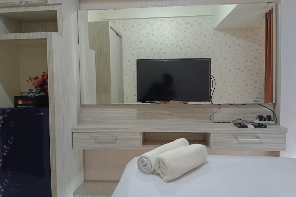 relax studio at vida view makassar apartment