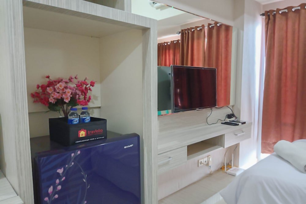 relax studio at vida view makassar apartment