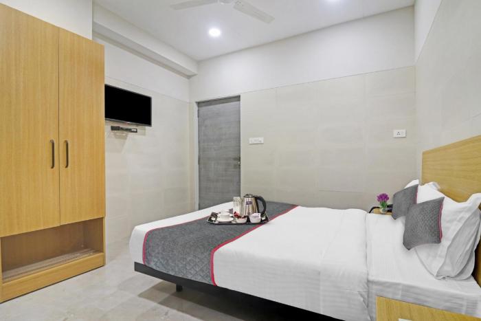 super oyo townhouse 1033 ameerpet