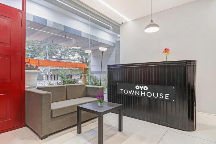 super oyo townhouse 1033 ameerpet