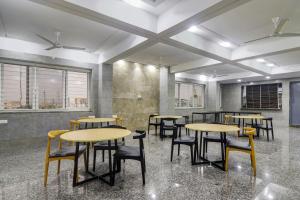 super oyo townhouse 1033 ameerpet