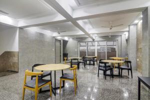 super oyo townhouse 1033 ameerpet