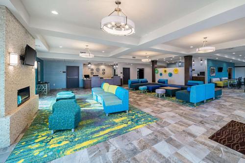 comfort inn and suites oklahoma city near bricktown