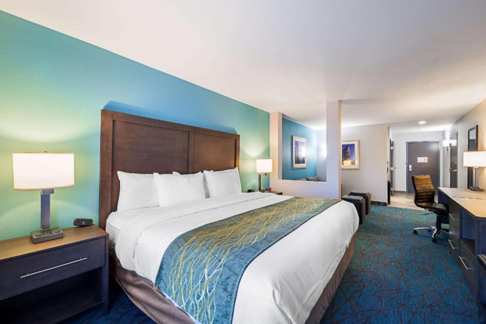 comfort inn and suites oklahoma city near bricktown