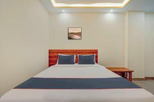 collection o sri sapthagiri near phoenix marketcity