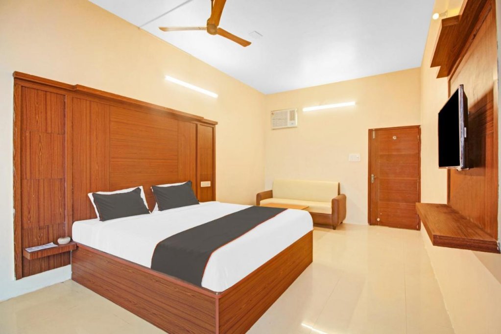 collection o 86756 hotel aqua villa kolkata airport