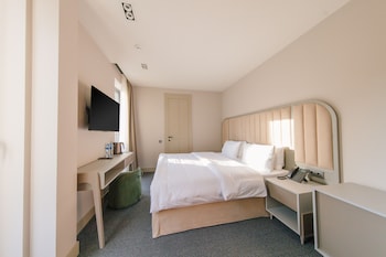 strofi by tbilisi luxury boutique hotels