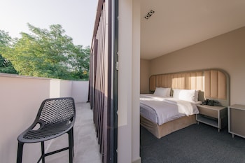 strofi by tbilisi luxury boutique hotels