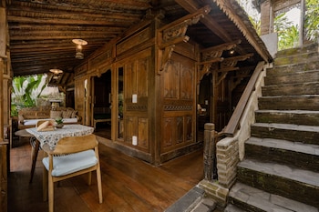 bubu mesari ubud villa