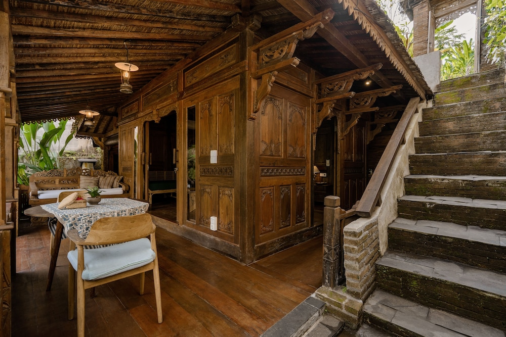 bubu mesari ubud villa