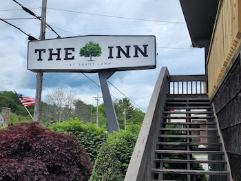 the inn at shady lawn