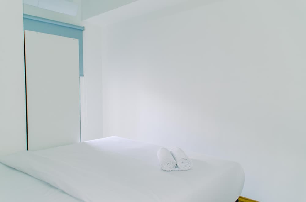 fancy and nice 2br apartment at m town residence