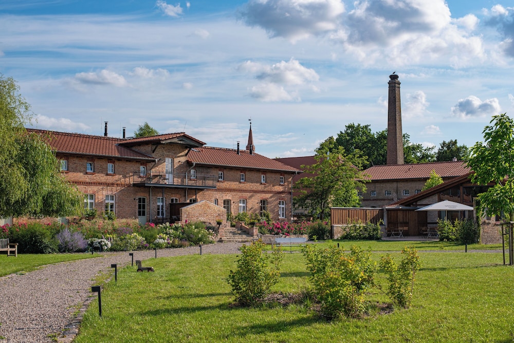 storchenhof blumenow