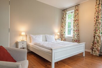 storchenhof blumenow