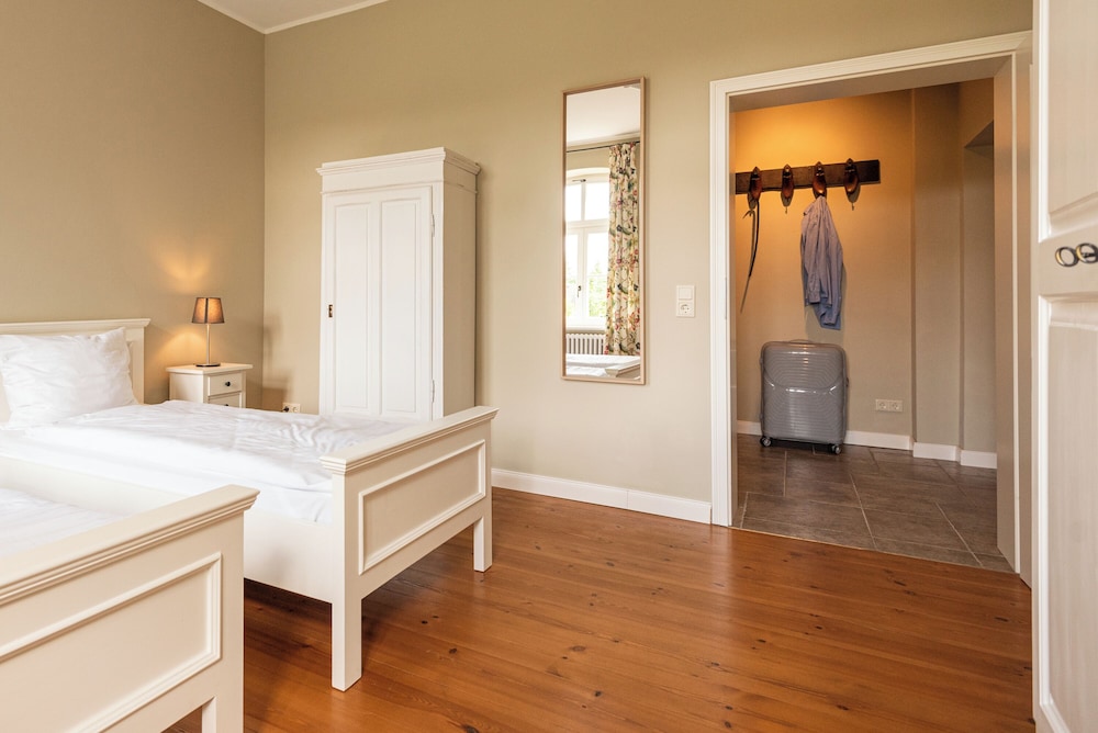 storchenhof blumenow