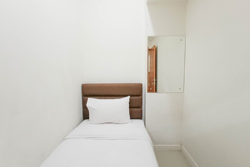nice and homey 2br at vida view makasar apartment