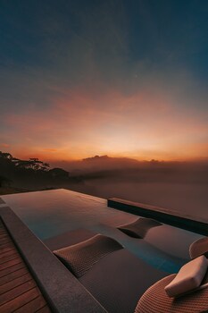 chales vale das pedras