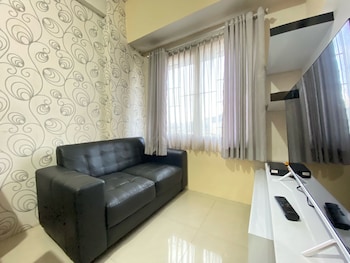 cozy 2br apartment at pinewood jatinangor