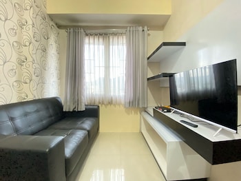 cozy 2br apartment at pinewood jatinangor