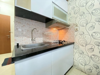 cozy 2br apartment at pinewood jatinangor