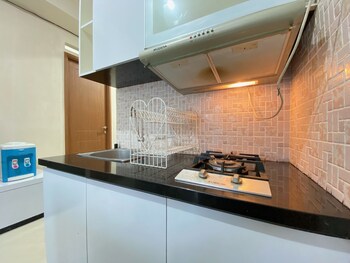 cozy 2br apartment at pinewood jatinangor