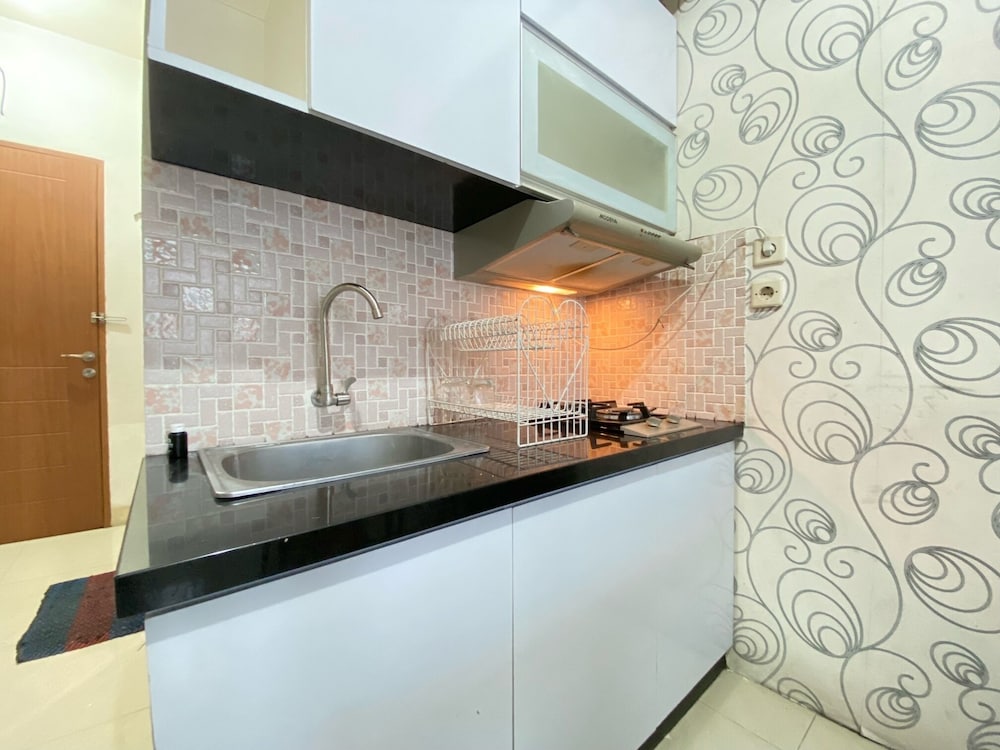 cozy 2br apartment at pinewood jatinangor