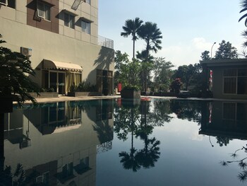 cozy 2br apartment at pinewood jatinangor