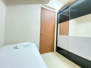 cozy 2br apartment at pinewood jatinangor