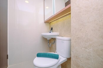 cozy studio at transpark cibubur apartment