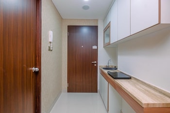 cozy studio at transpark cibubur apartment