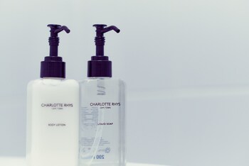 the corner house la nnexe