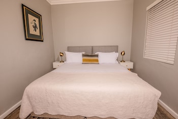 the corner house la nnexe