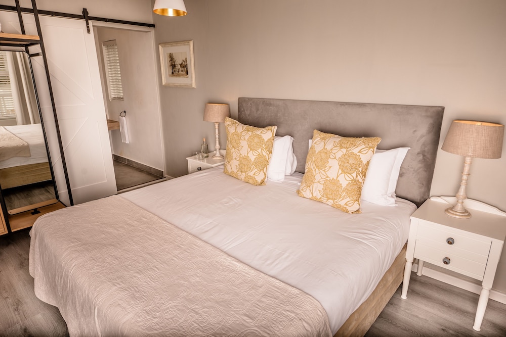 the corner house la nnexe