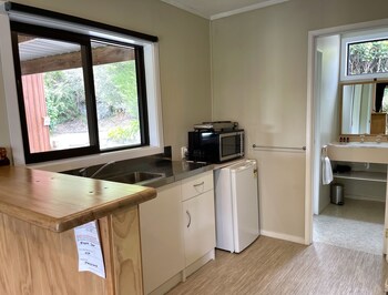 motuoapa bay chalets