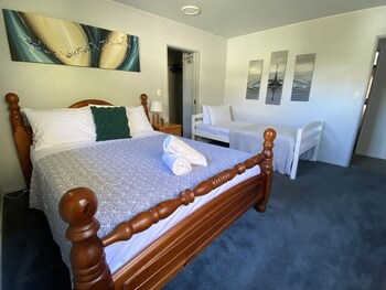 motuoapa bay chalets