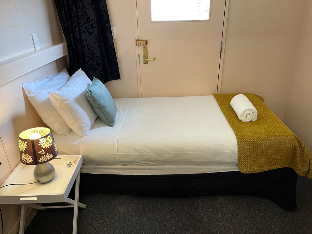 motuoapa bay chalets