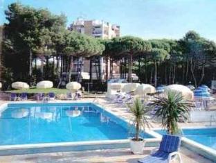 hotel beau rivage pineta