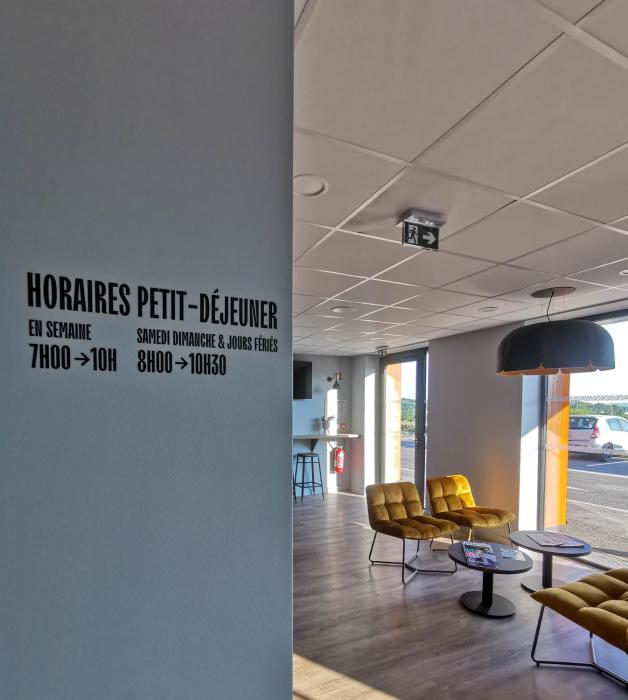 aux ateliers