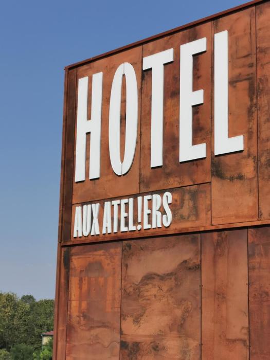 aux ateliers