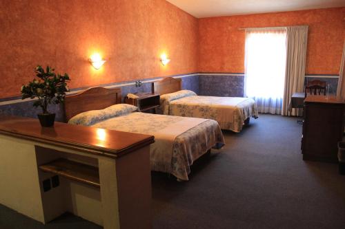 hotel meson del puente