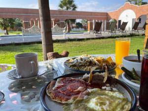 hotel meson del puente