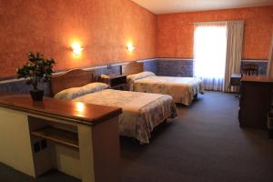 hotel meson del puente